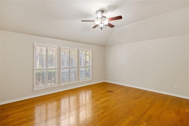 Building Photo - 2402 Crockett Ct