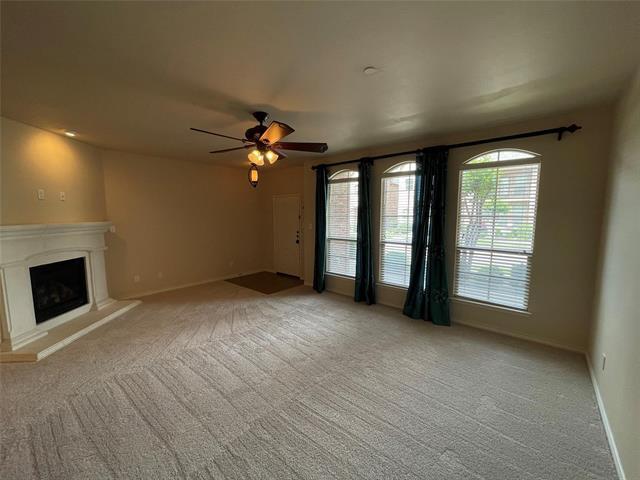 Building Photo - 4240 Comanche Dr