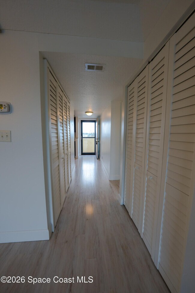 Building Photo - 500 Palm Springs Blvd