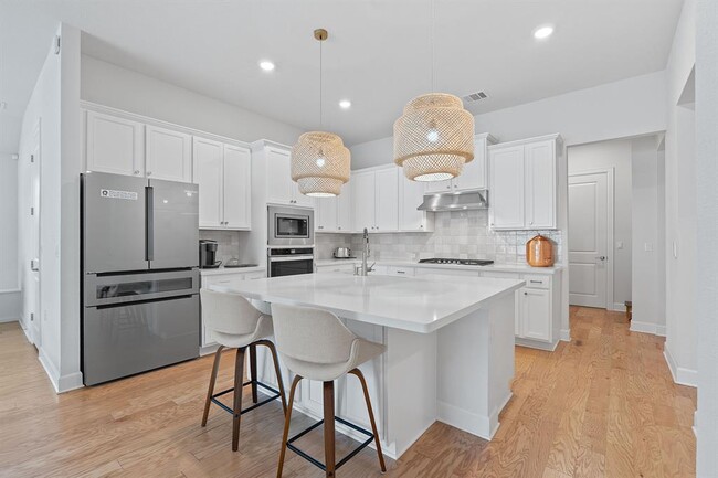 Building Photo - 104 Majestic Arroyo Way