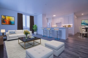 Building Photo - La Joya Gardens