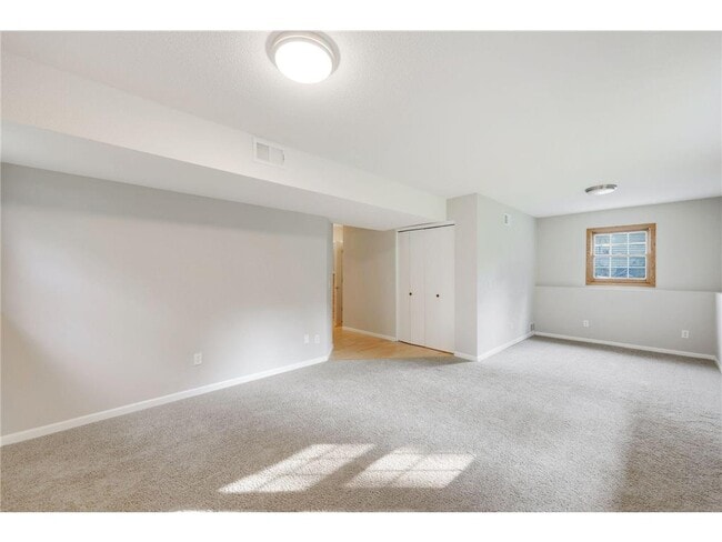 Building Photo - 11266 50th Pl N