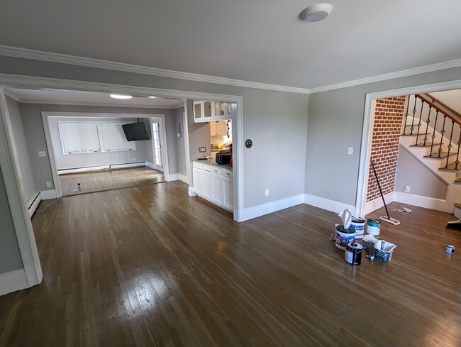 Building Photo - 97 Langley Rd