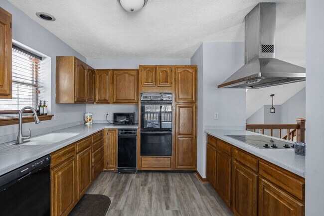 Building Photo - 7542 Higdon Ct