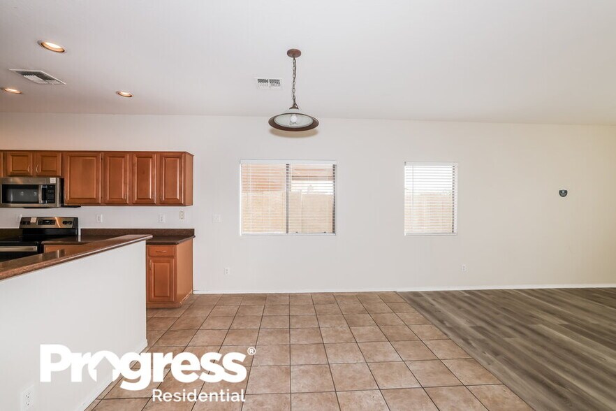 Building Photo - 3761 W Medinah Way