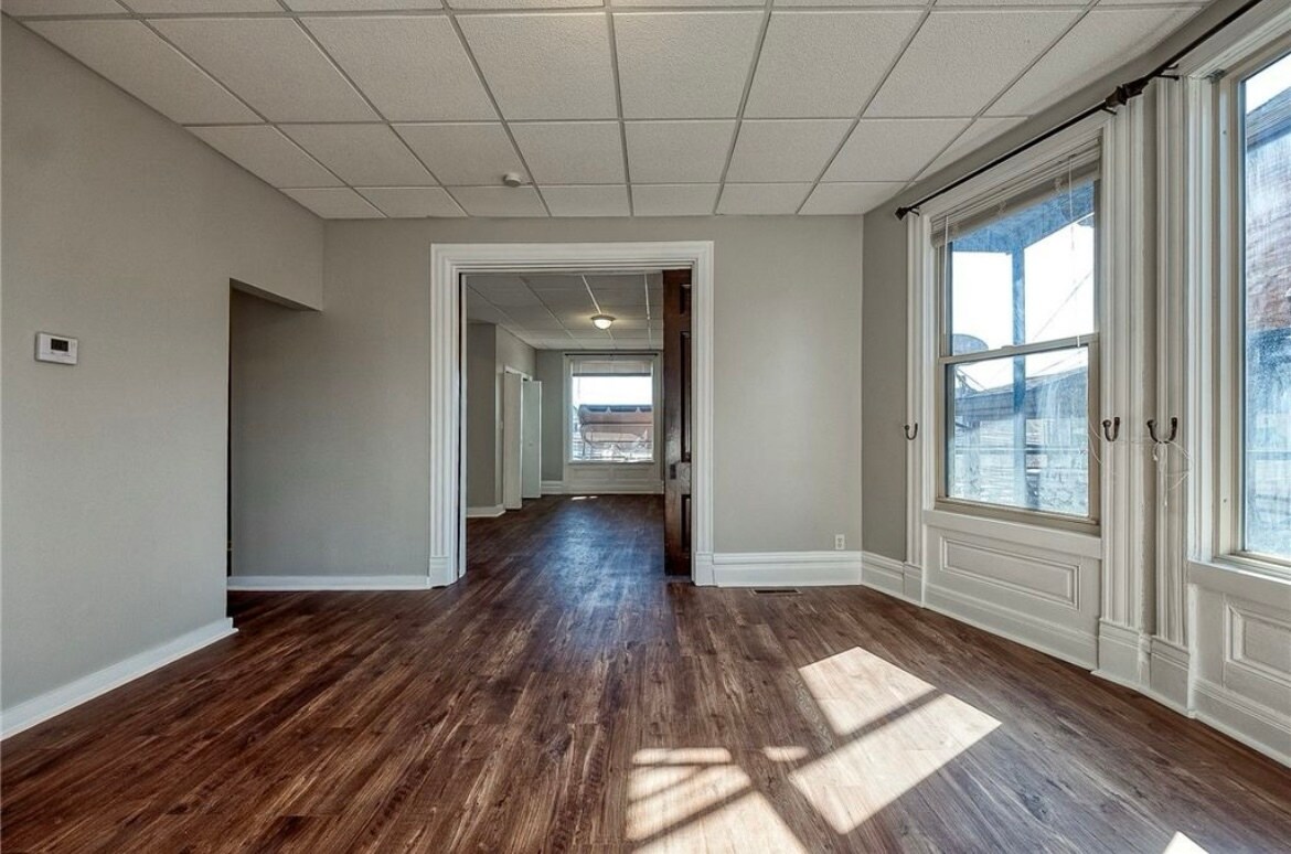 Building Photo - 225 Freeport Rd