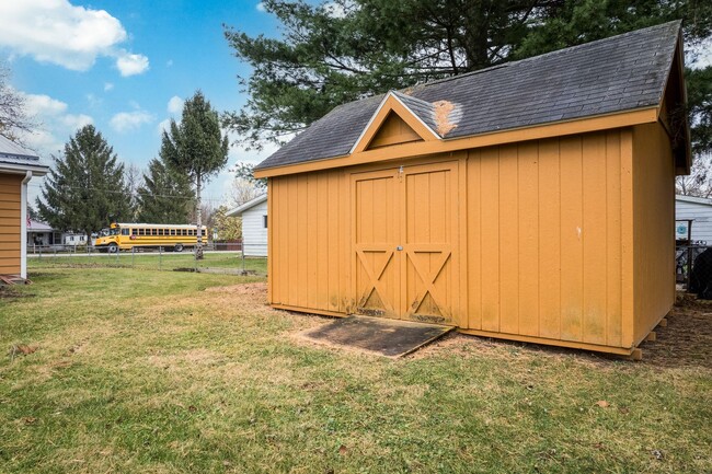 Building Photo - Charming 3-Bedroom Ranch Home for Rent