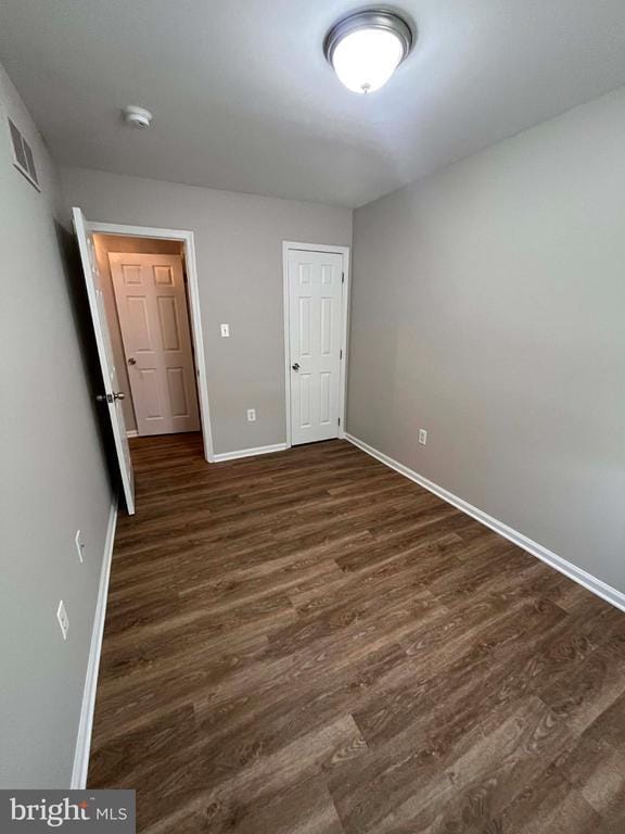 Building Photo - 405 E Spruce St