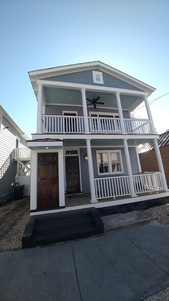 Building Photo - 25 Kennedy St