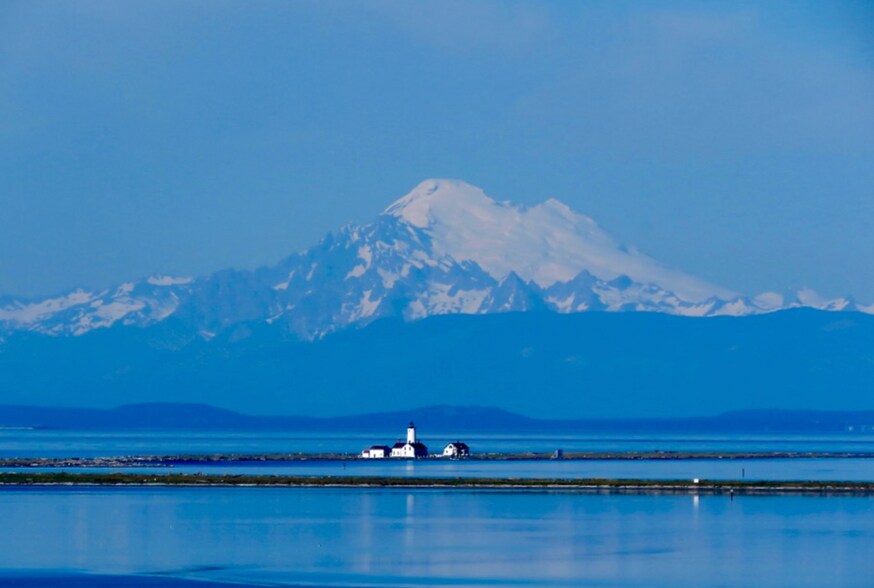 Mile walk to Cline Spit - 183 W Anderson Rd