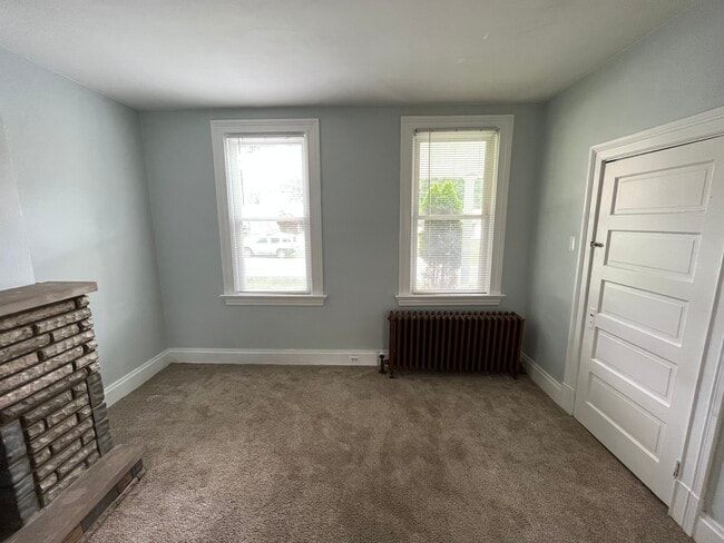 Building Photo - 301 Soose Rd