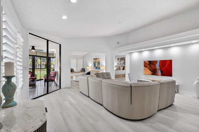 Building Photo - 15314 Strathearn Dr