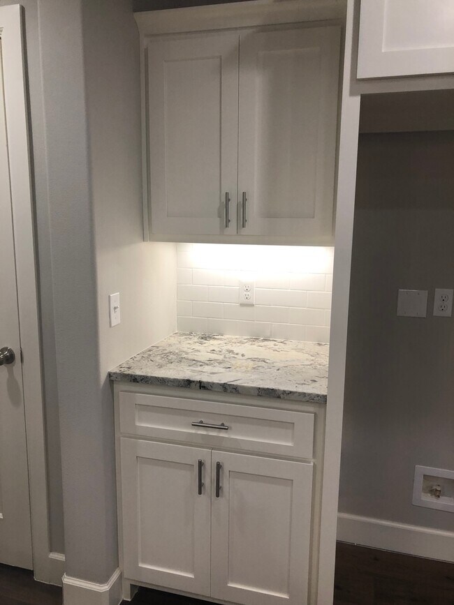 Building Photo - New Construction In Midtown, Built In 2019!