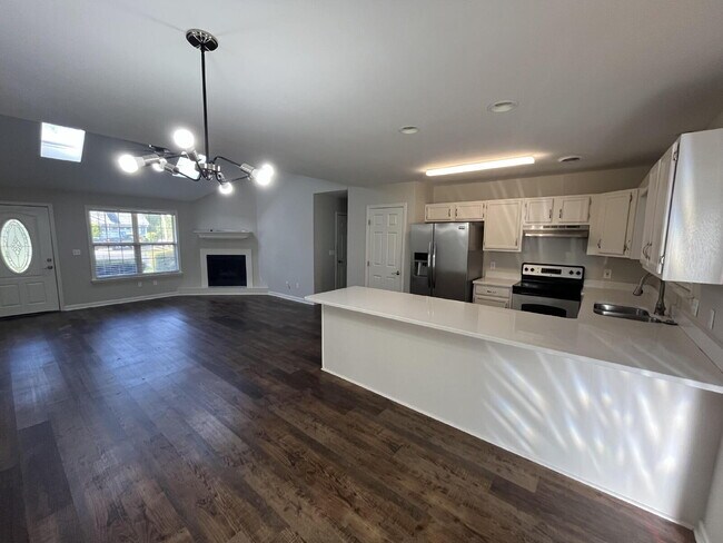 Building Photo - Calabash Comfort