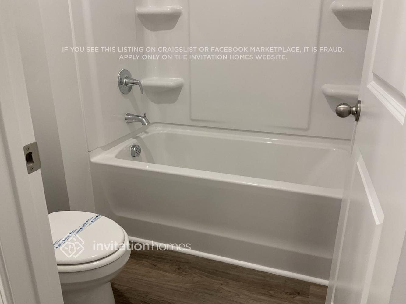 Building Photo - 3972 Zepelin Wy