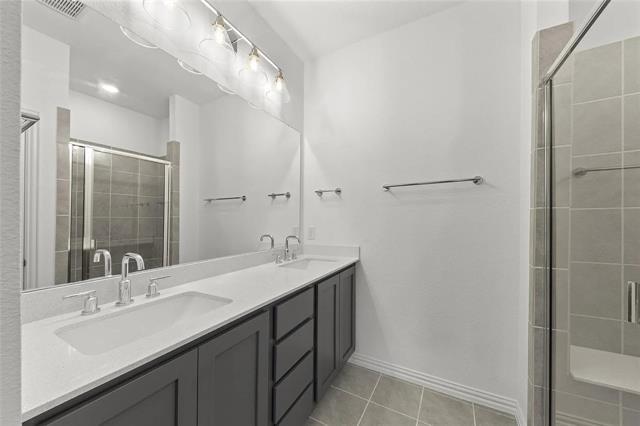Building Photo - 1064 Old Rosebud Dr
