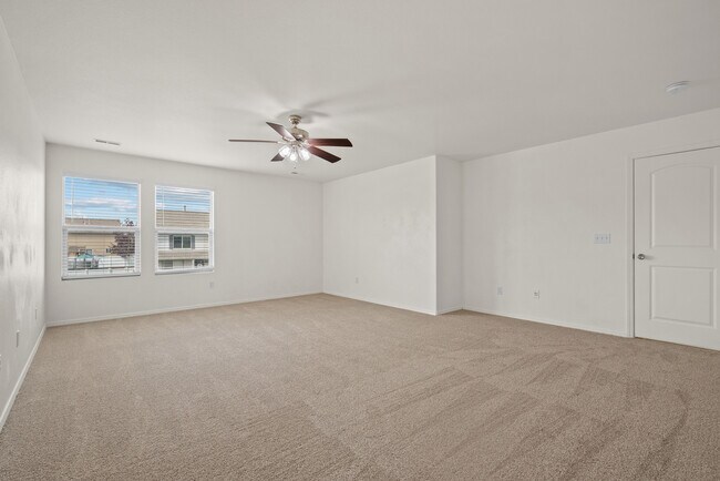 Building Photo - 2867 W 400 S