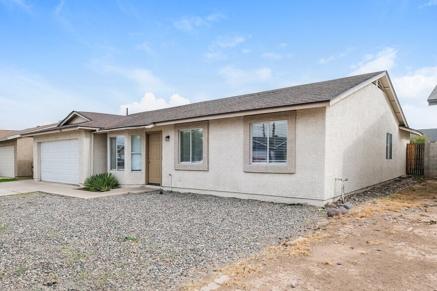 Building Photo - 6634 W Pima St
