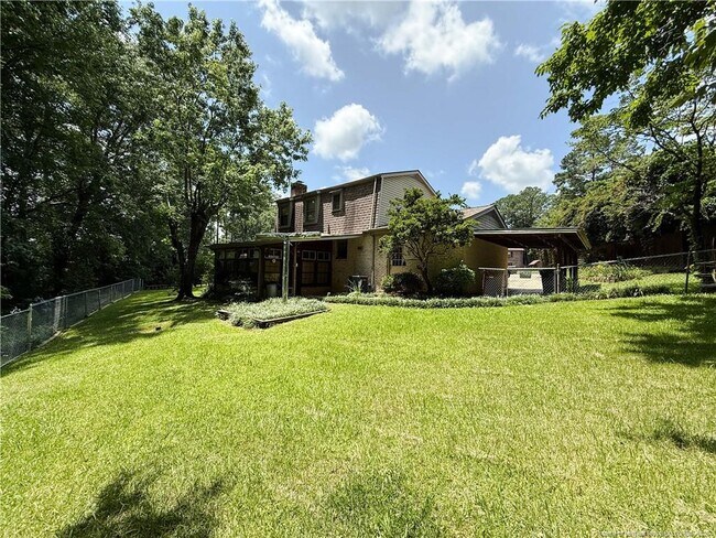 Building Photo - 7104 Tilton Ct