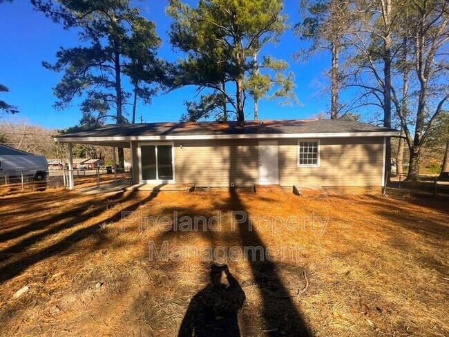 Building Photo - 7112 Ryan St