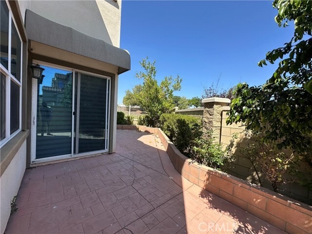 Building Photo - 5204 Arlington Dr