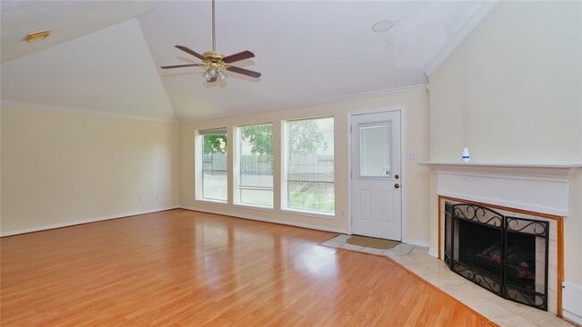 Building Photo - 1443 Grand Falls Dr