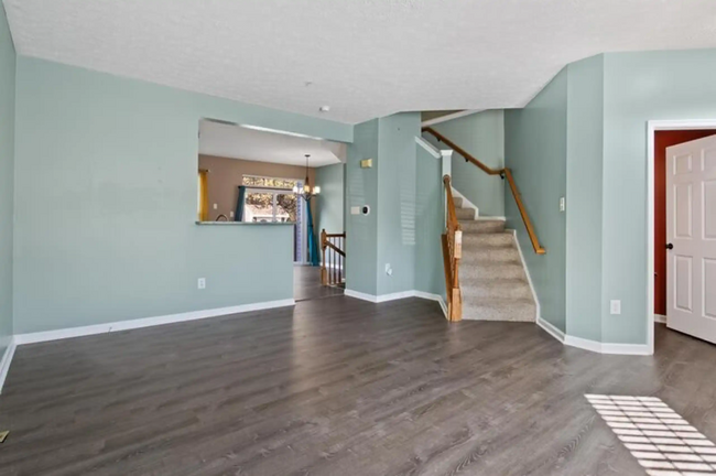 Building Photo - 44 Turnbrook Ct