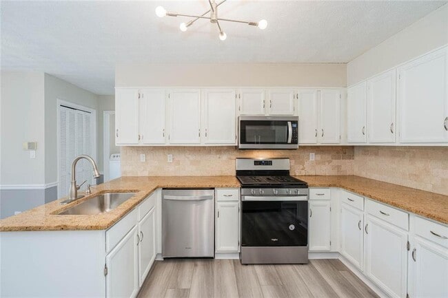 Building Photo - 3281 Mitsy Forest Way NE