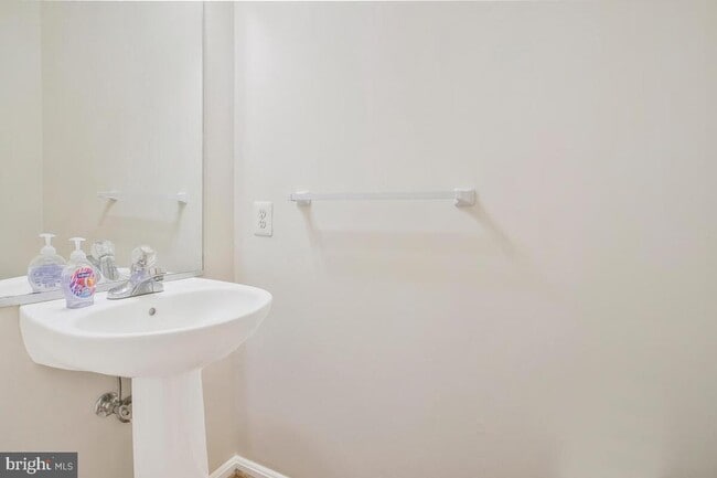 Building Photo - 6308 Gray Sea Way