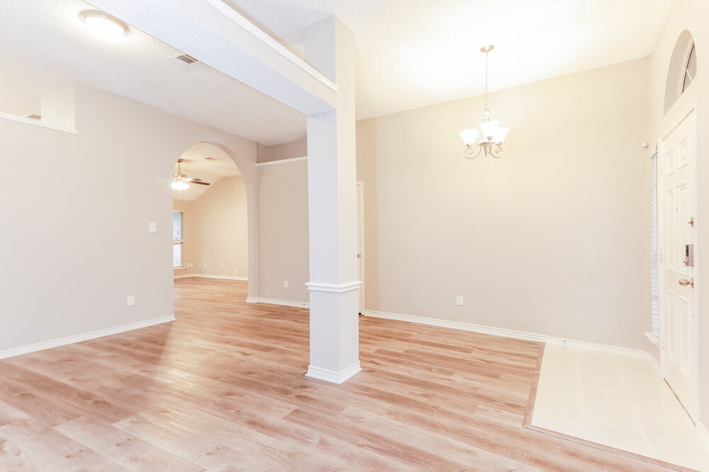 Building Photo - 1506 Chapman Dr