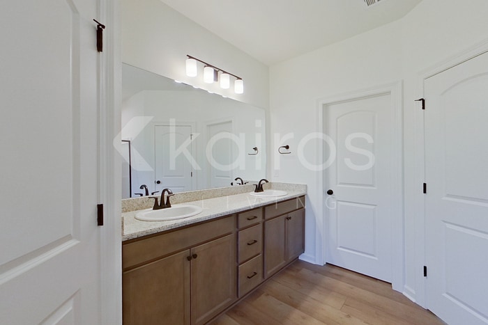 Building Photo - 102 Hendrix Rd