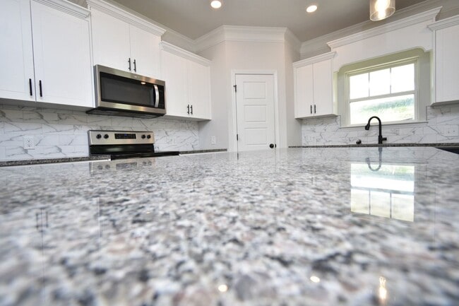 Building Photo - Brand New 5 Bed 3 Bath Near Fort Eisenhower!!