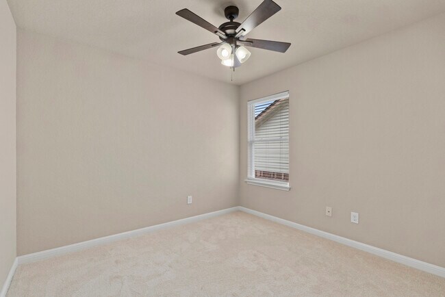 Building Photo - 25047 McBride Dr
