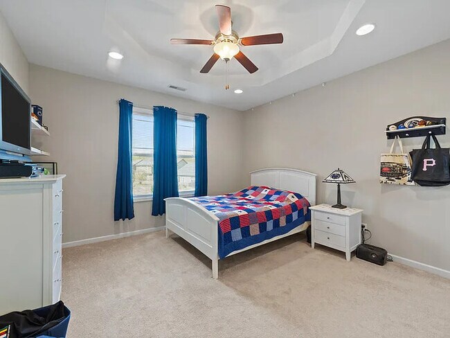 Building Photo - Earn Wealth While Leasing - Like a Homeowner - Lease to Own