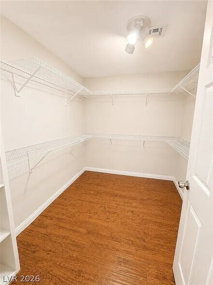 Building Photo - 4337 Governors Hill St