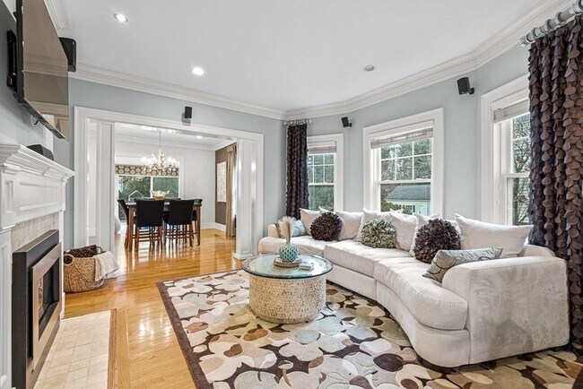 Building Photo - 34 Glen Rd