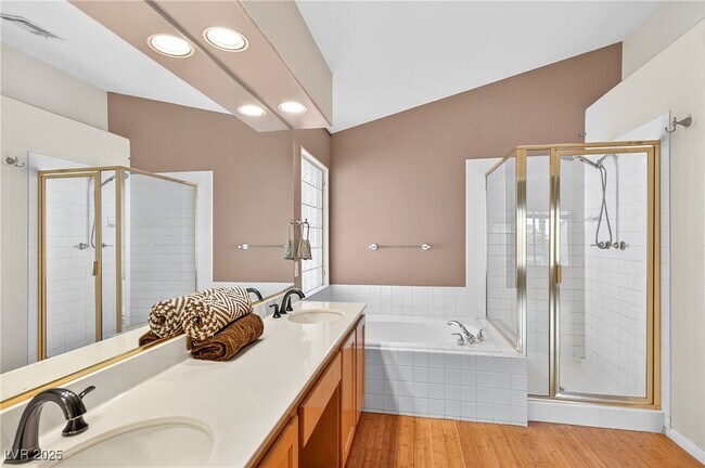 Building Photo - 8963 Crystal Lagoon Ct