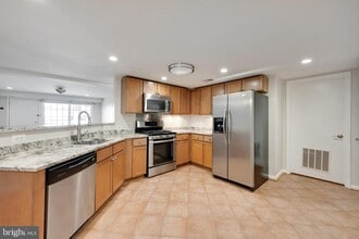 Building Photo - 1193 N Van Dorn St