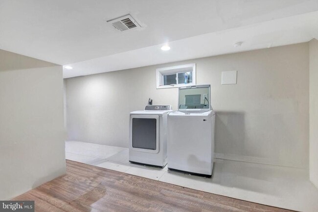 Building Photo - 2703 Gaither St