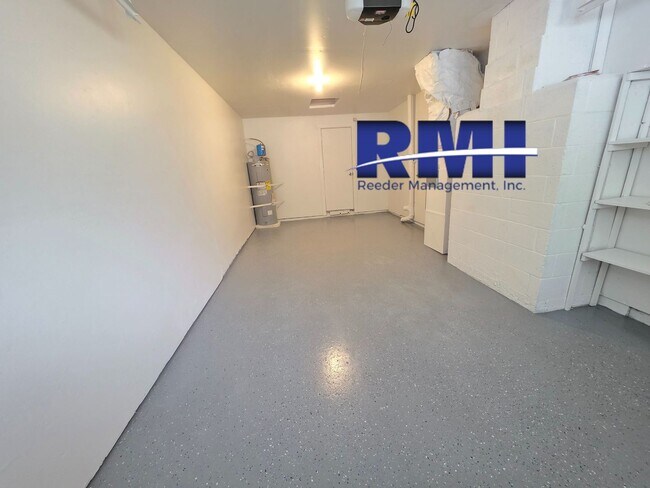 Building Photo - 3-bedroom Gem located in the Bethel Valley Community!