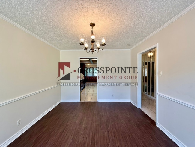 Building Photo - 4819 Gretna Green Ln