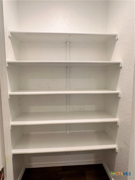 Building Photo - 101 Calgary Ln