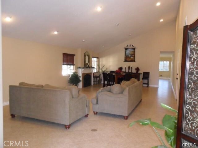 Building Photo - 328 La Tortola Dr