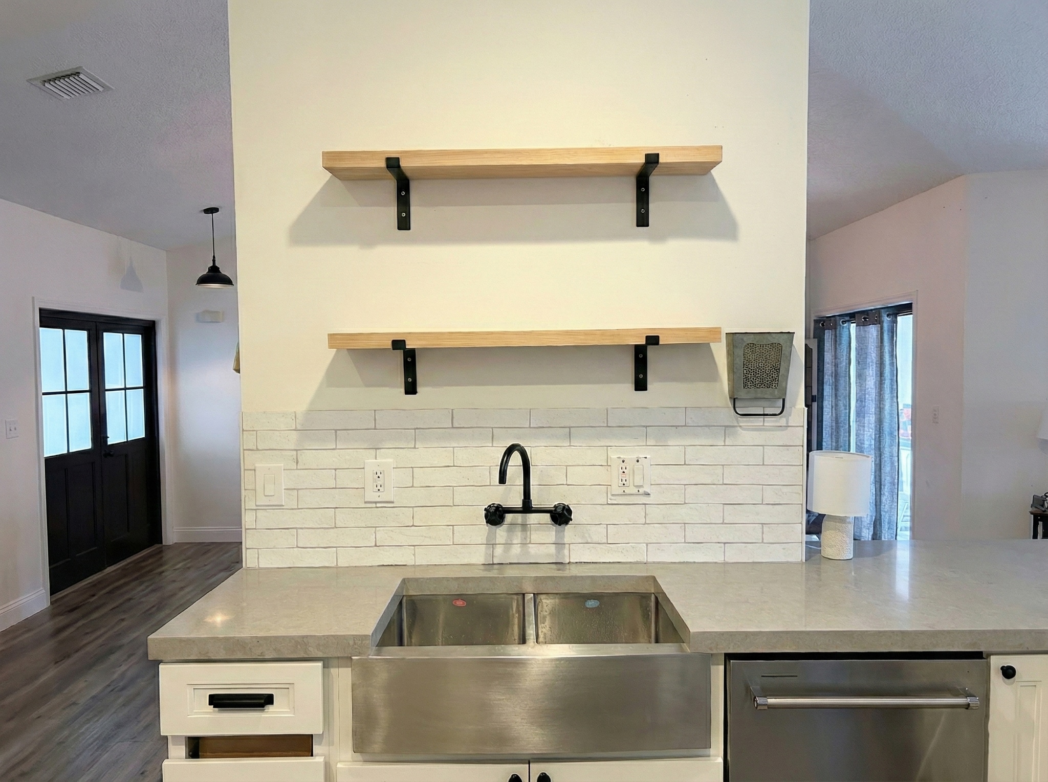 Building Photo - 10821 Paso Fino Dr