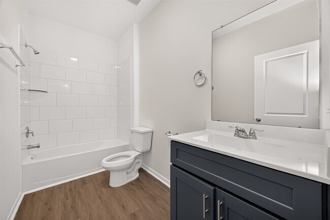 Building Photo - 16737 Oak Bough Dr