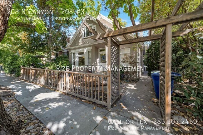 Building Photo - 208 N Canyon-208-#3