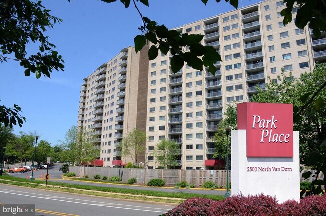 Building Photo - 2500 N Van Dorn St