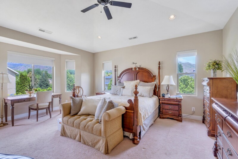 Building Photo - 758 W 375 N