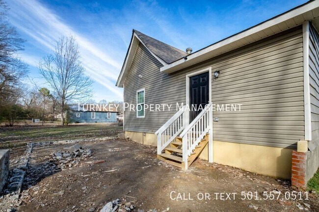 Building Photo - 1624 Brown St