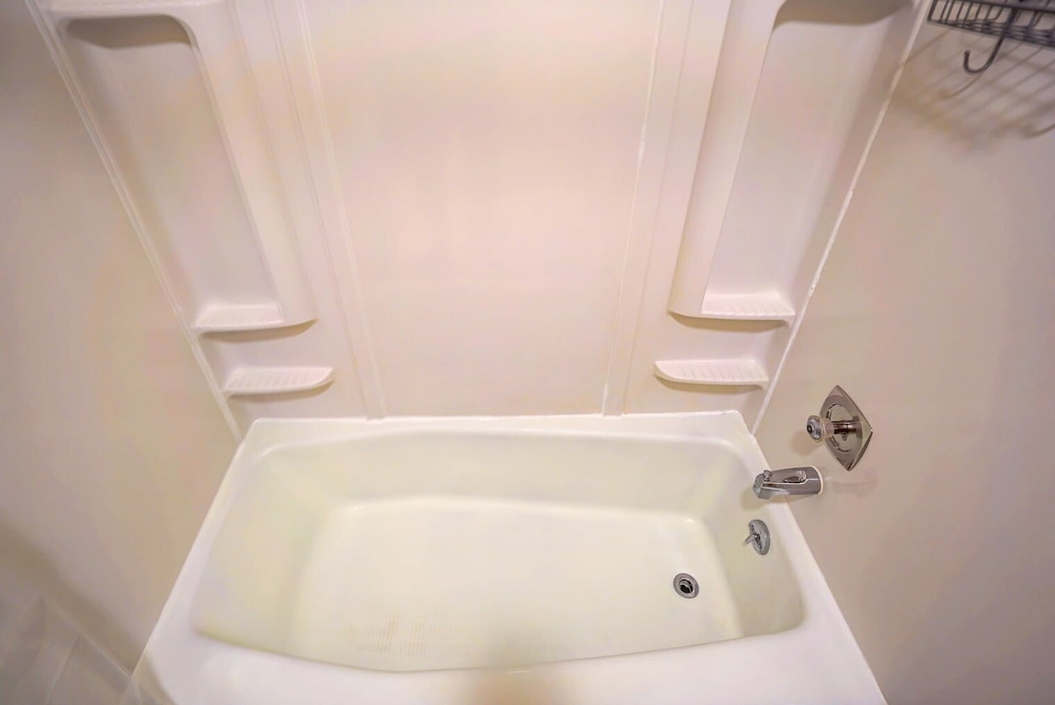 Building Photo - 3914 S Tara Hill Dr